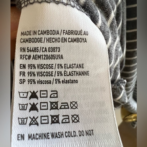 AMERICAN EAGLE Soft & Sexy Gray and White Striped Oversized Long Sleeve Tee - Picture 5 of 5